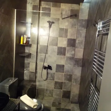 Agias Sofias Apartament